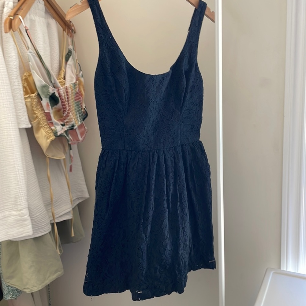 lace navy hollister dress